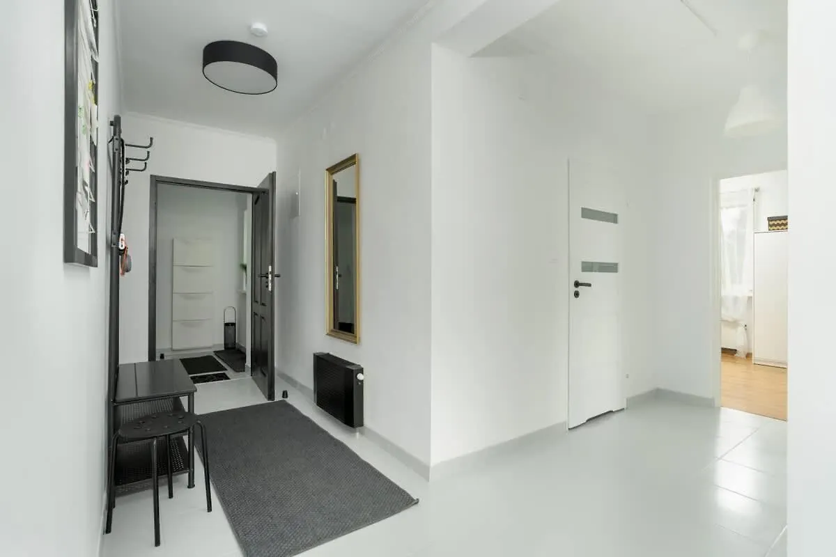Spacious House With Balcony Ideal For Families By Noclegi Renters Poznan Holiday home